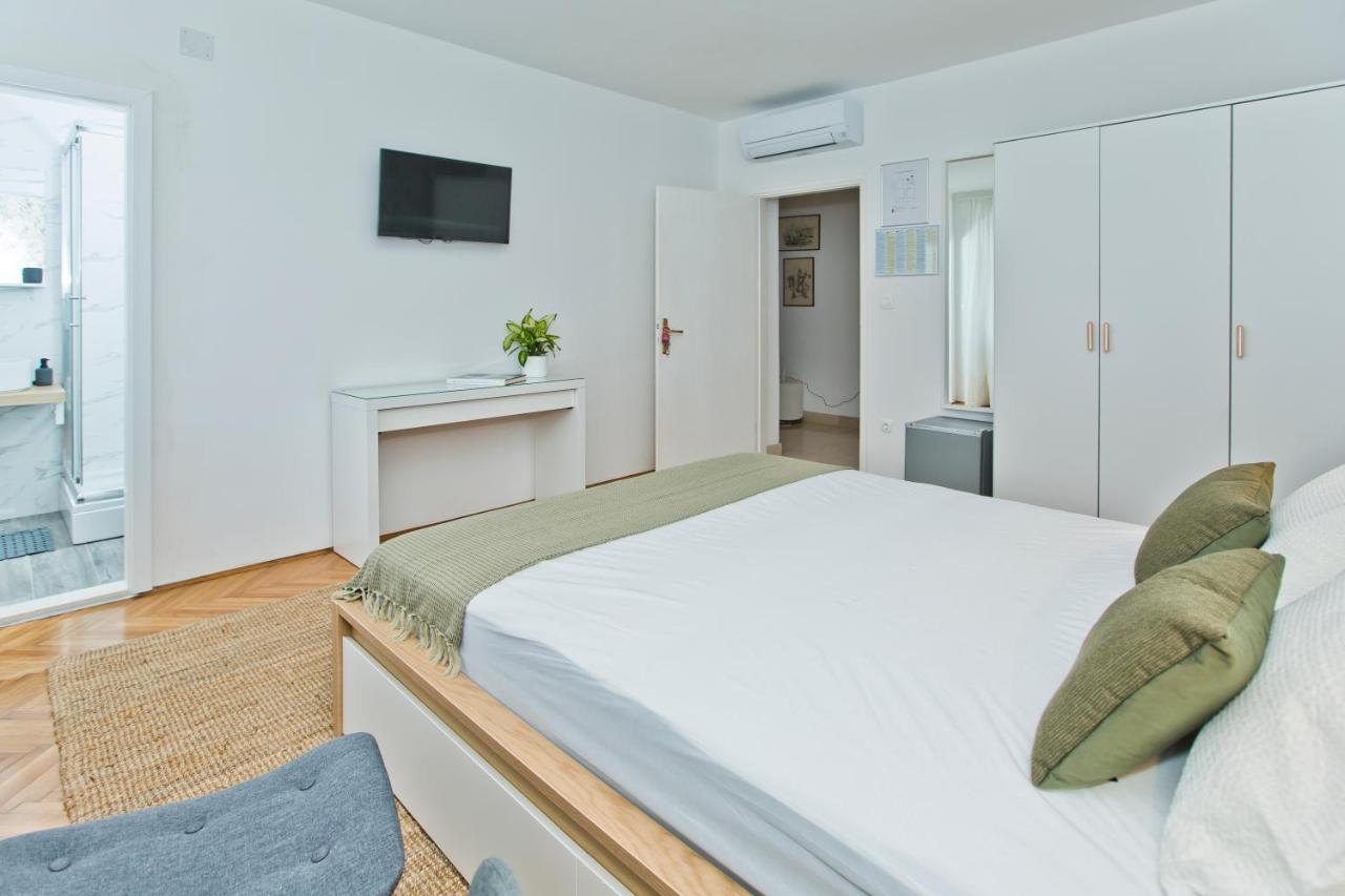 Hvar Deluxe Rooms Hvar Town Buitenkant foto