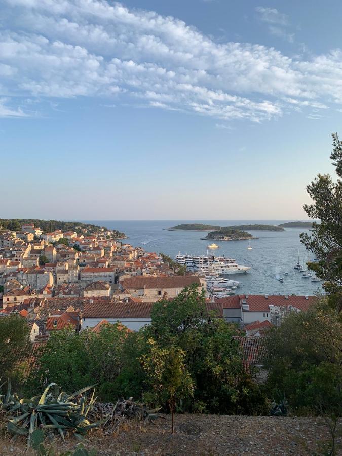 Hvar Deluxe Rooms Hvar Town Buitenkant foto