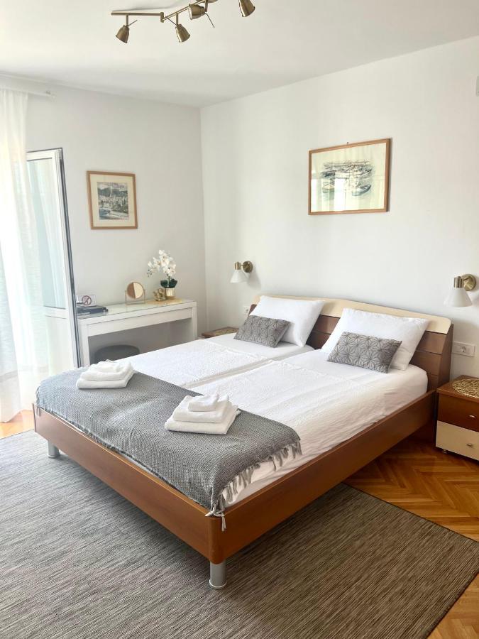 Hvar Deluxe Rooms Hvar Town Buitenkant foto
